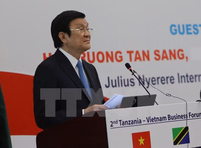 国家主席张晋创走访坦桑尼亚本杰明经济特区 ảnh 1