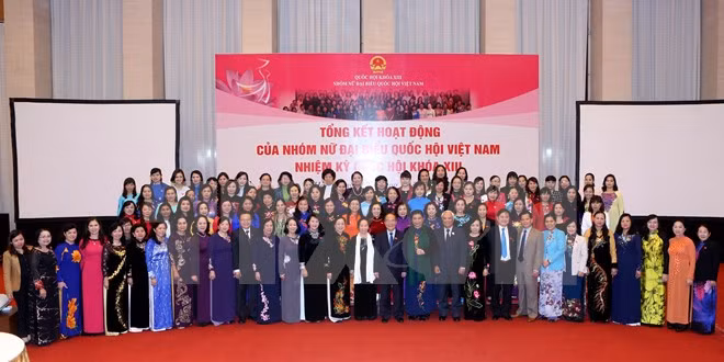 进一步提高妇女在国会各活动中的参与度 ảnh 1