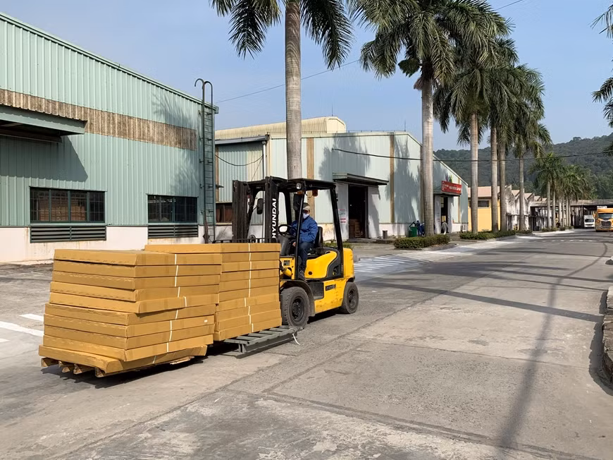 越南贸易平衡将会在下半年有所改善 ảnh 1 越南贸易平衡将会在下半年有所改善 ảnh 1