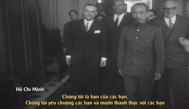 向非洲友人推荐电影《胡志明:刻画一位政客肖像》 ảnh 1 向非洲友人推荐电影《胡志明:刻画一位政客肖像》 ảnh 1