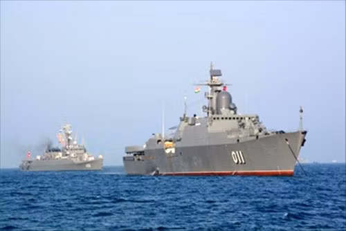 越南011丁先皇号军舰抵达印度参加国际海军阅兵式 ảnh 1 越南011丁先皇号军舰抵达印度参加国际海军阅兵式 ảnh 1