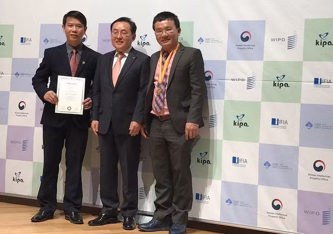 越南在2017年韩国首尔国际发明展获得金牌 ảnh 1 越南在2017年韩国首尔国际发明展获得金牌 ảnh 1