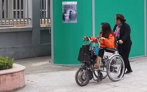 越南残疾人走向世界 ảnh 1