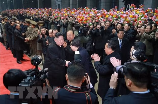 朝中社：朝鲜最高领导人金正恩结束访越行程回到平壤 ảnh 1