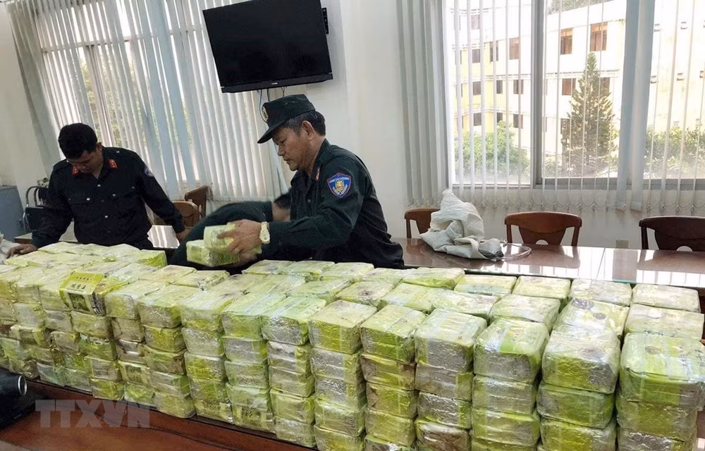 越南破获一起特大贩毒案缴获毒品300公斤 ảnh 1 越南破获一起特大贩毒案缴获毒品300公斤 ảnh 1