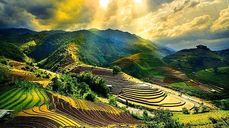 2022年“闪耀越南”旅游推介和促进摄影大赛正式发起 ảnh 2