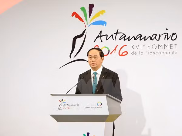  越南国家主席陈大光出席第16届法语国家组织峰会的活动报道 ảnh 1