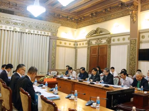 外国银行十分关注胡志明市基础设施及交通设施建设项目 ảnh 1