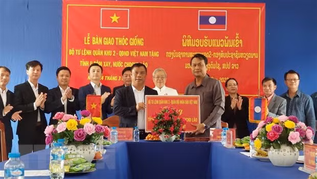 越南帮助老挝发展农业经济 ảnh 1