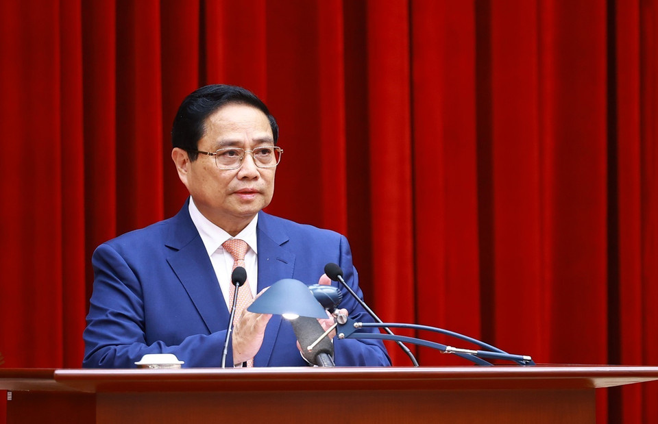 越共中央政治局委员、政府总理范明政发表讲话。图自越通社