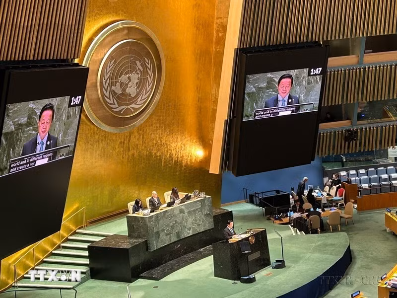 越南政府副总理陈红河出席联合国2023年水事会议并发表讲话。图自越通社