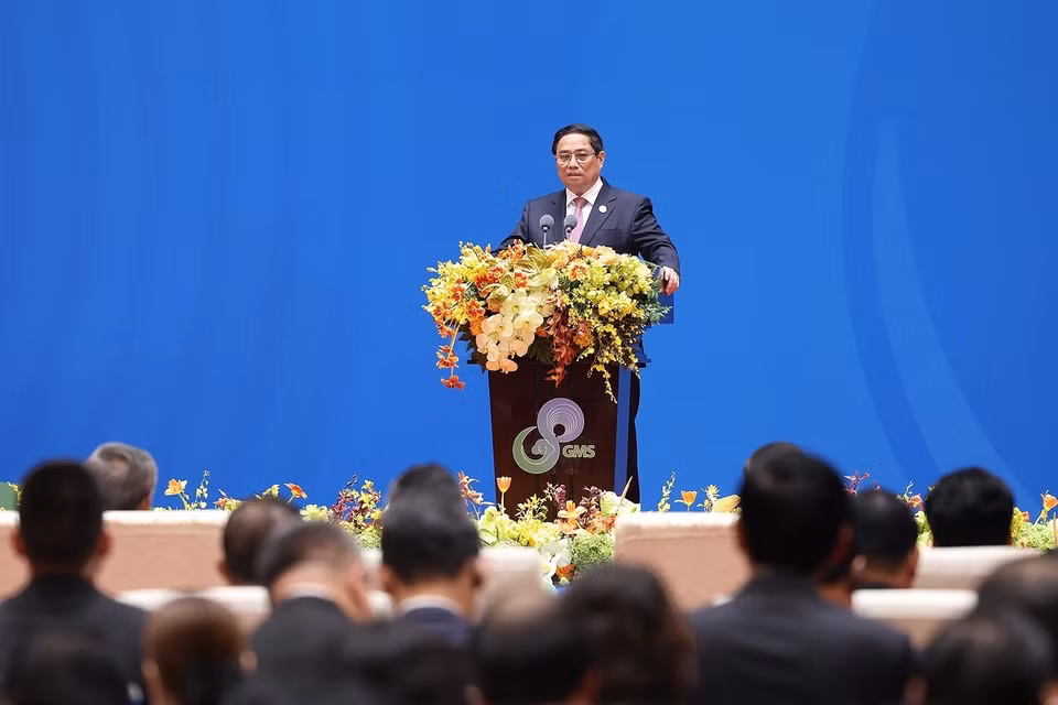 越南政府总理范明政在大湄公河次区域经济合作第八次领导人会议上发表讲话。图自越通社