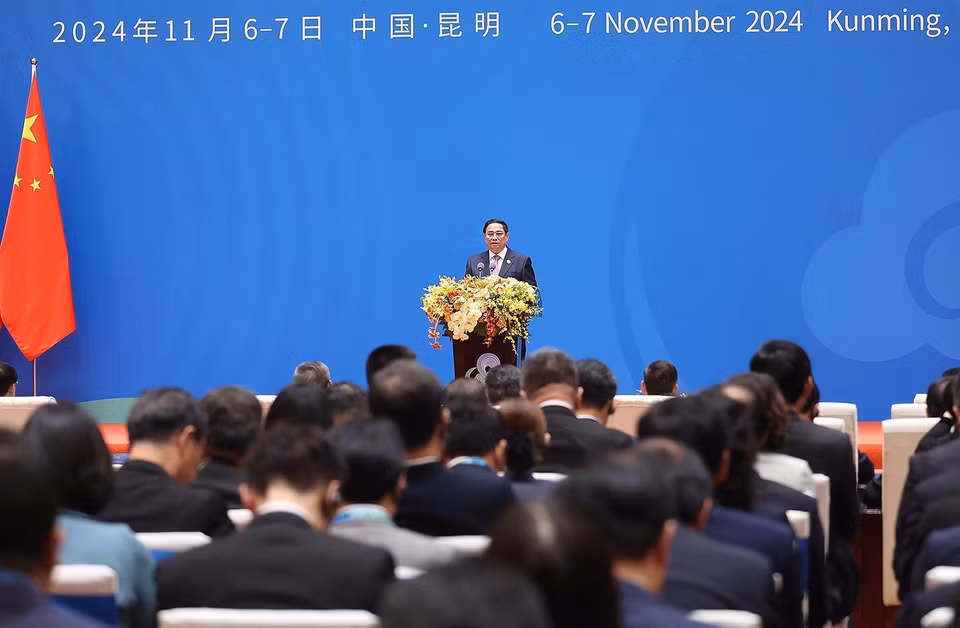 越南政府总理范明政在大湄公河次区域经济合作第八次领导人会议上发表讲话。图自越通社