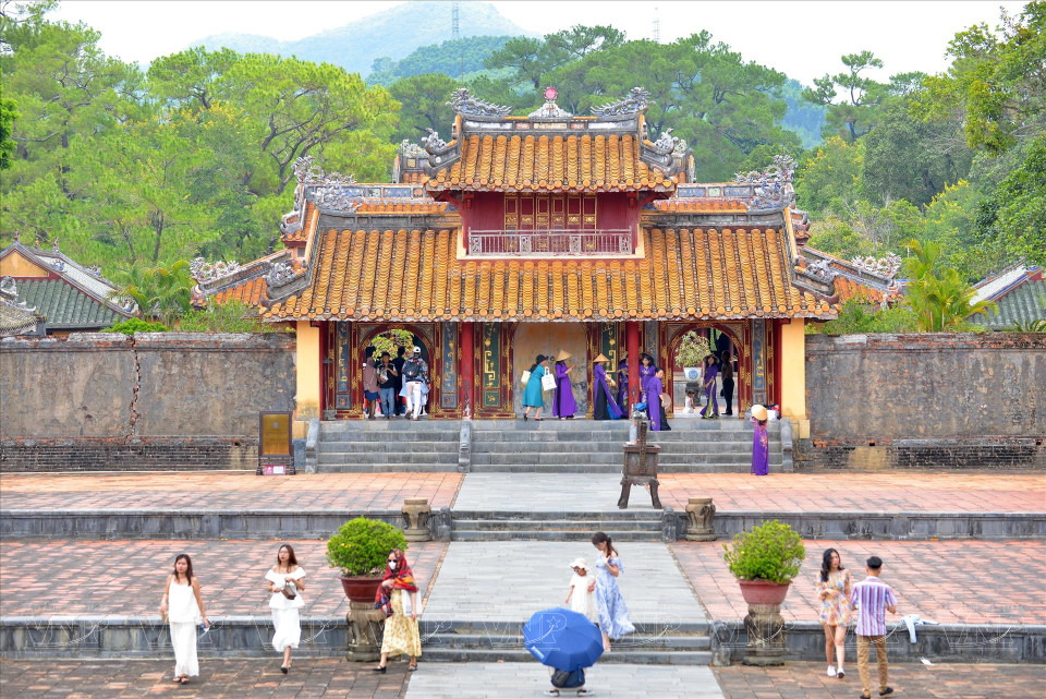 显德门后面是祭祀皇帝的场所。图自越通社越南画报