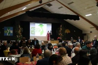 越南医疗发展援助协会举办的一场募款活动。图自越通社