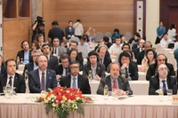 国内外记者出席国际新闻发布会。图自越通社
