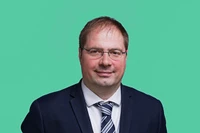 越共十四大：法国共产党强调大会的战略里程碑意义