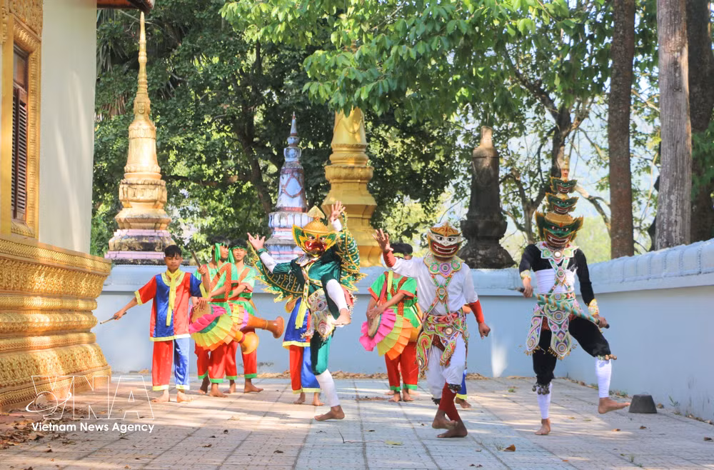 vnanet-potal-nang-cao-hieu-qua-cong-tac-dan-toc-ton-giao-gan-voi-dai-doan-ket-toan-dan-8530235.jpg