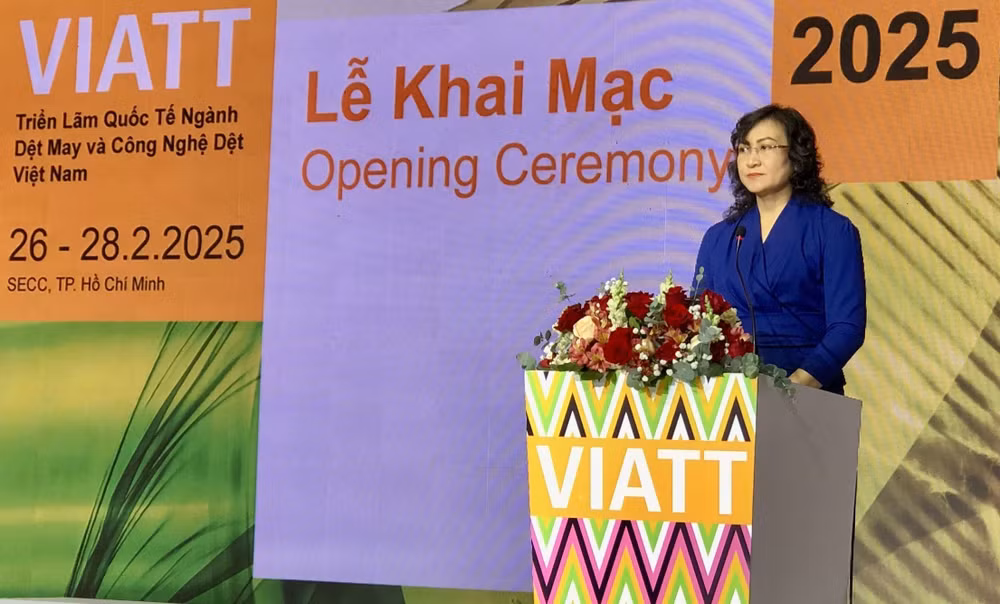 vna-potal-khai-mac-trien-lam-quoc-te-nganh-det-may-va-cong-nghe-det-may-viet-nam-2025-7875478.jpg