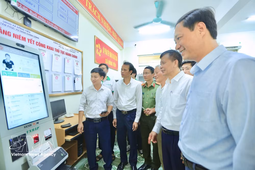 vnanet-potal-thanh-hoa-dua-kiosk-ai-toan-trinh-vao-phuc-vu-giai-quyet-thu-tuc-hanh-chinh-8863226-2.jpg