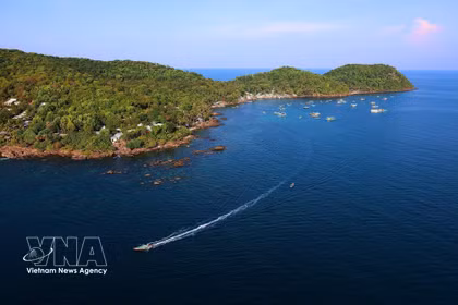 英国媒体盛赞富国岛在旅游商业化浪潮中的原始之美。图自越通社