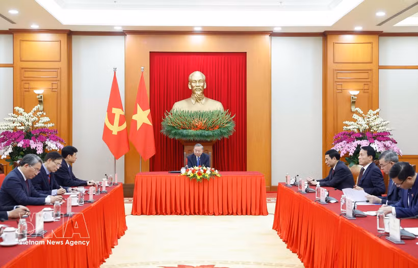 越共中央总书记、国家主席苏林与日本首相高市早苗通电话。图自越通社