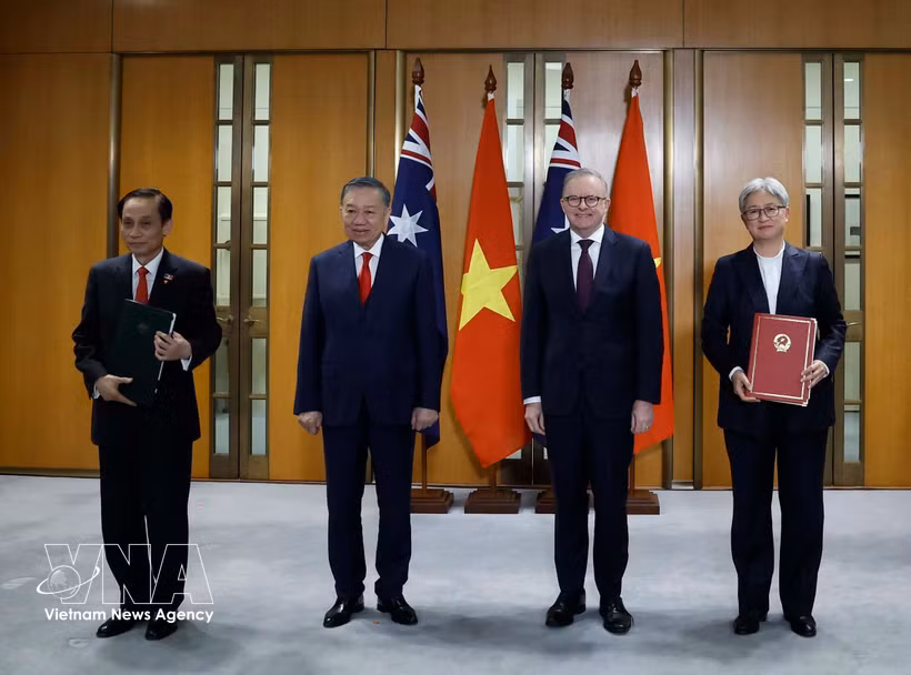 越共中央总书记、国家主席苏林出席越澳两国合作文件交换仪式。图自越通社