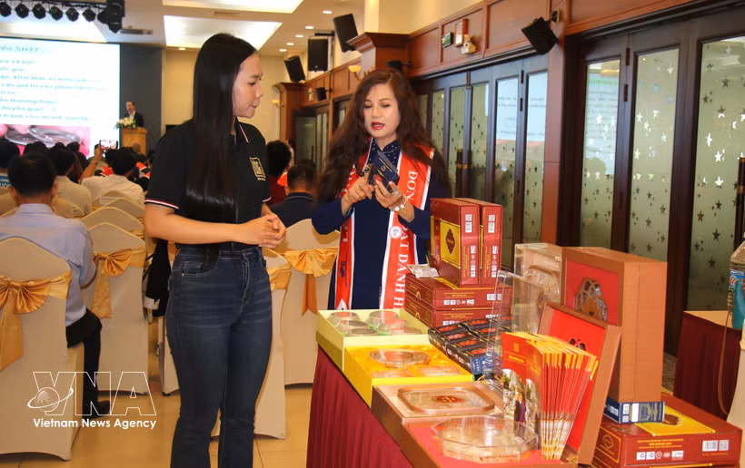 燕香公司推出打击假冒盗版商品的解决方案。图自越通社