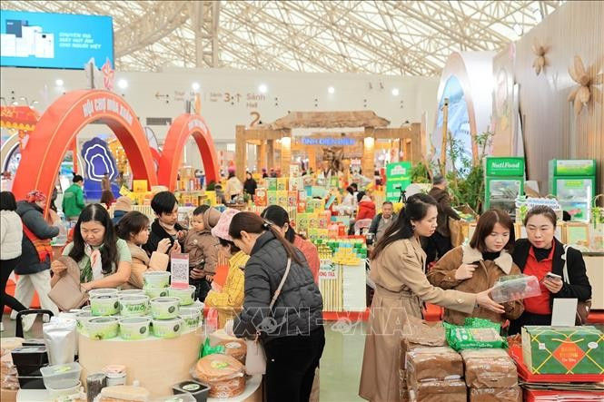 2026年春季博览会：春节期间丰富多彩、方便快捷的购物天堂。图自越通社