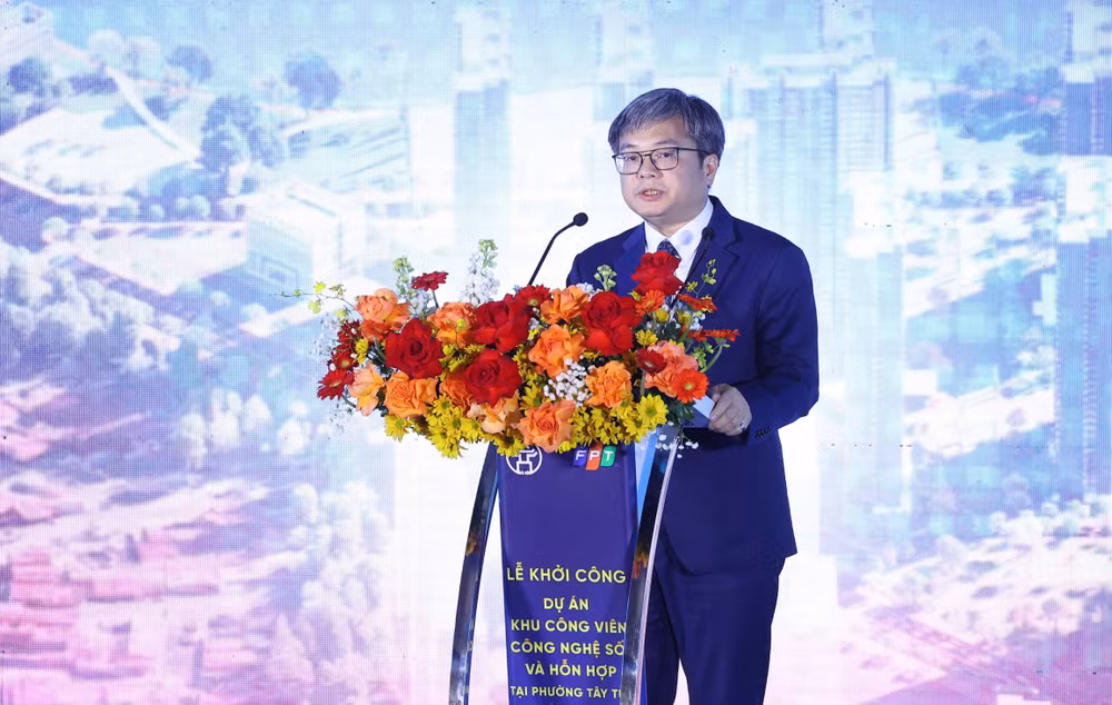 vna-potal-khoi-cong-khu-cong-vien-cong-nghe-so-va-hon-hop-tai-phuong-tay-tuu-va-phu-dien-8533425.jpg