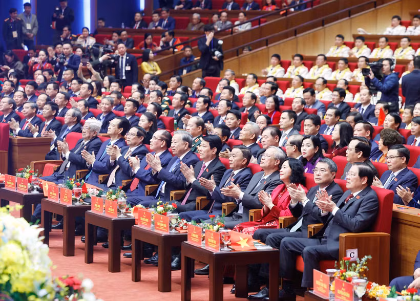 越南党和国家领导出席大会 图自越通社