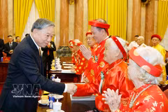 越共中央总书记、国家主席苏林和与会代表 图自越通社
