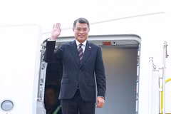 政府总理黎明兴启程赴俄出席东盟—俄罗斯对话伙伴关系35周年纪念峰会 图自越通社