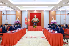 越共中央总书记苏林同古巴共产党第一书记、古巴共和国主席迪亚斯-卡内尔通电话 图自越通社