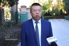 中国海外产业发展协会会长和振伟表示，中国企业尤为关注越南市场，无论是在投资还是在开展经贸活动方面。图自越通社