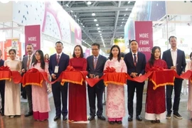 越南企业在第34届俄罗斯莫斯科国际食品展推介各种优质产品