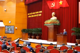苏林总书记：反腐败反浪费反消极工作要坚持、决心、共识、全面、突破