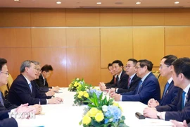越中两国总理举行会谈 加强高层战略沟通 巩固政治互信