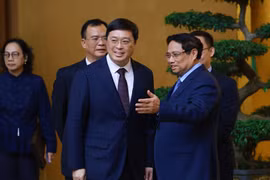 越南政府总理范明政会见中国广西壮族自治区主席韦韬