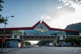 越中推进智慧口岸建设 拓展边境贸易发展空间