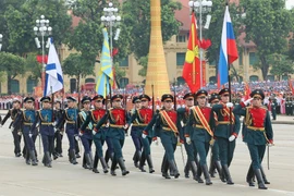 外国军队方队参加庆祝九二国庆80周年阅兵活动