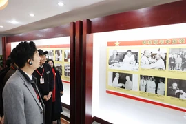 《追寻胡志明主席足迹之旅》：为年轻一代深入了解两国传统友谊做出贡献