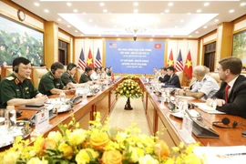 第13次越美防务政策对话有利于深化两国防务合作