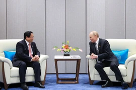 越南政府总理范明政会见俄罗斯总统弗拉基米尔·普京