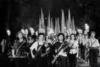 胡志明共青团成立95周年：越南青年在党的光辉旗帜下坚定前行