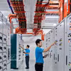 越南邮政通信集团（VNPT）位于和乐高科技园区的数据中心是越南规模最大的数据中心，采用最现代技术投资建设，充分满足国际技术标准。图自越通社