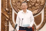 越共中央总书记、国家主席苏林在河内与国家主席办公厅举行工作会议。图自越通社