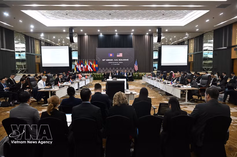 第38届东盟—美国对话会场景。图自越通社