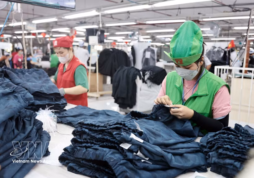 出口服装业是拉动经济增长的重要行业之一。图自越通社