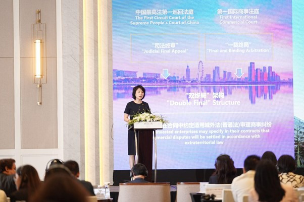 深圳前海管理局商务发展与专业服务处处长张纯。新华集团供图 truong-thuan.jpg